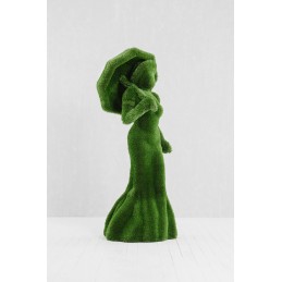 Signora con ombrello MT 2,2 X 0,8 X 0,9