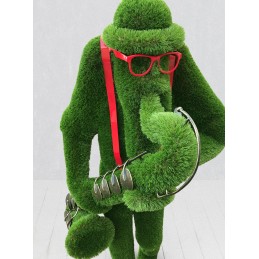 Signore che suona il sassofono MT 2,15 X 1,1 X 1,4