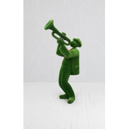 Signore che suona la tromba MT 2,7 X 0,8 X 1,5